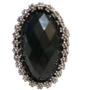 Facited Centre Chunky Fashion Ring SZ 7 L12